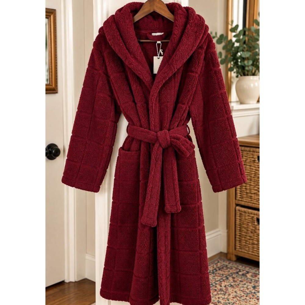 Berkshire Homewear Sherpa Fleece Robe XL‎ Burgundy Hooded Belted Pockets NWT